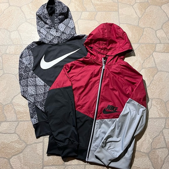 Nike Other - Nike Lot (flaw)